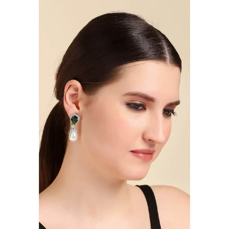 women's punk earrings-Auraa Trends Zircon Green and Pearl Light Weight Earring