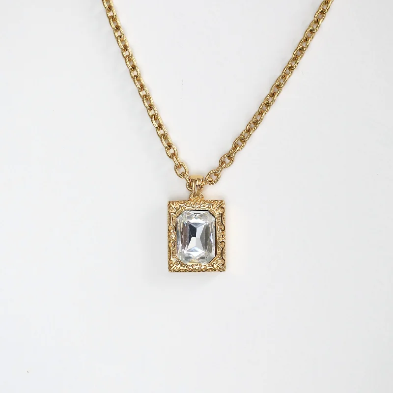 women's art deco necklaces-Solitaire Square Necklace