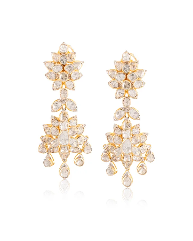 women's hypoallergenic earrings-Vini Polki And Diamond Long Earrings