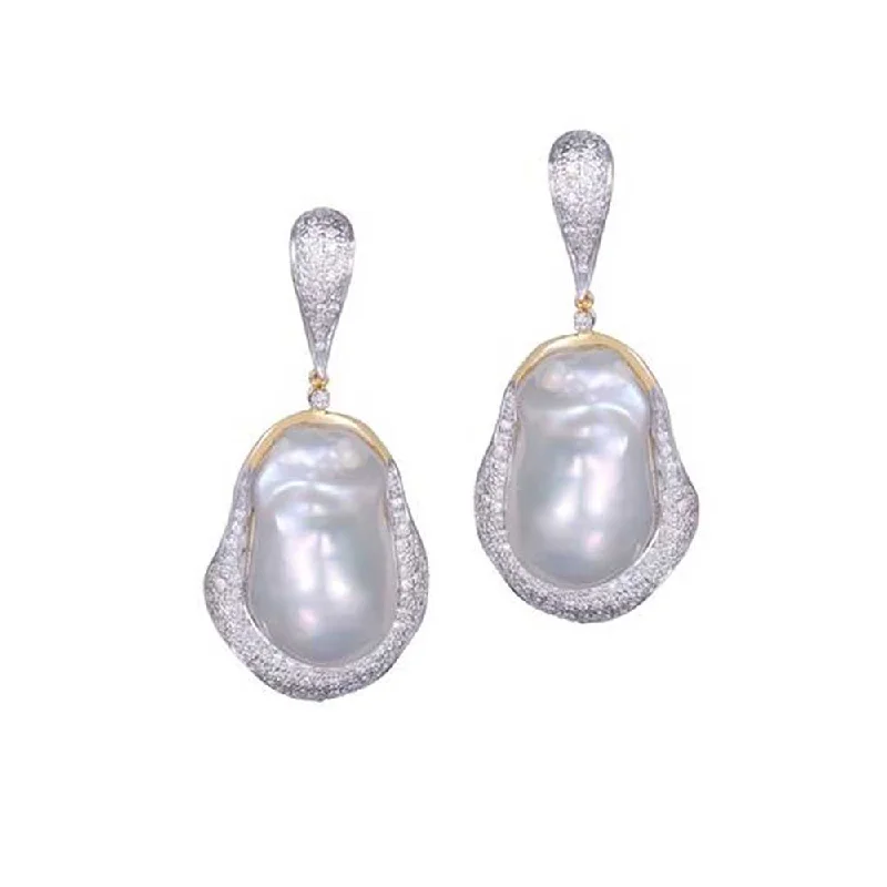 women's chic earrings-Kaj Fine Jewellery Diamond and Pearl Earrings in 18KT Yellow Gold