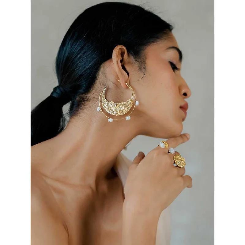 women's rock earrings-Aarjavee Gold Roshani Earring