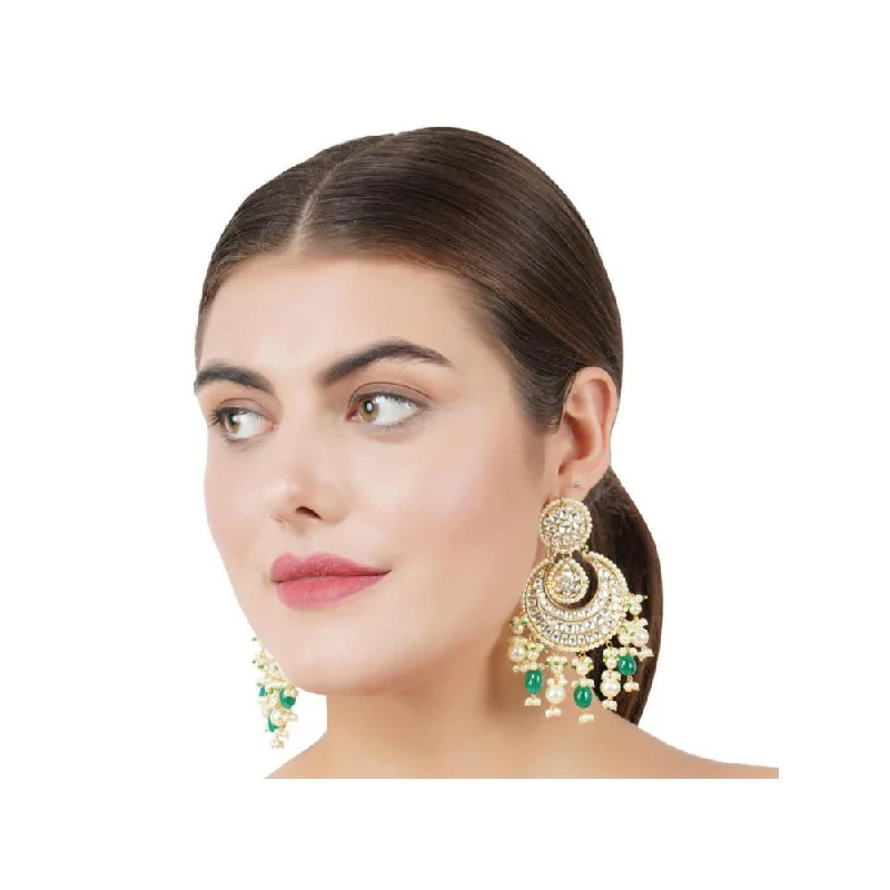 women's feather earrings-Auraa Trends 22Kt Gold Plated Kundan Classic Green Earring Set