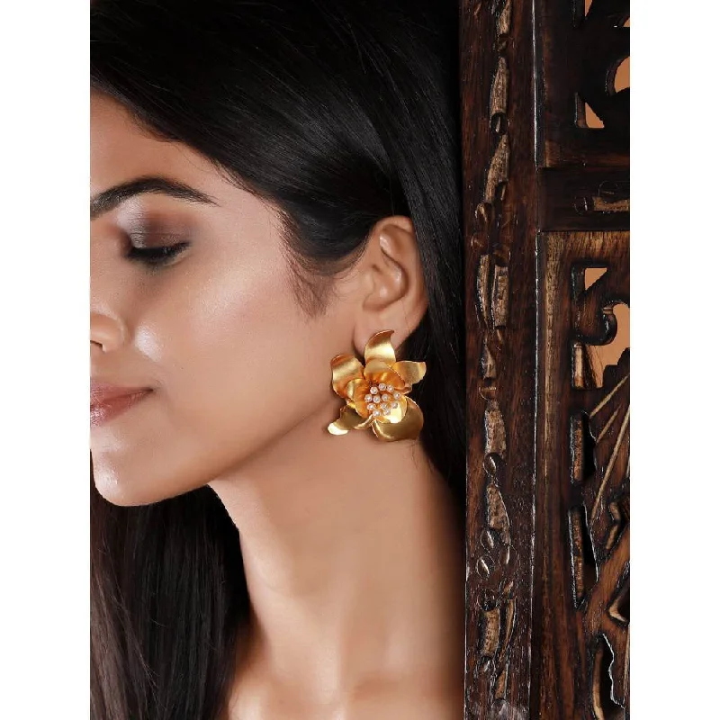 women's boho earrings-Suhani Pittie White 22k Gold Plated Earrings