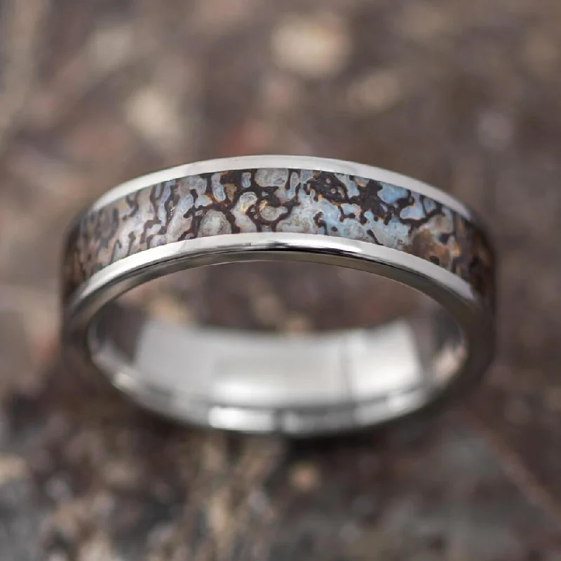 women's heart shaped engagement rings-Dinosaur Fossil Men's Wedding Band