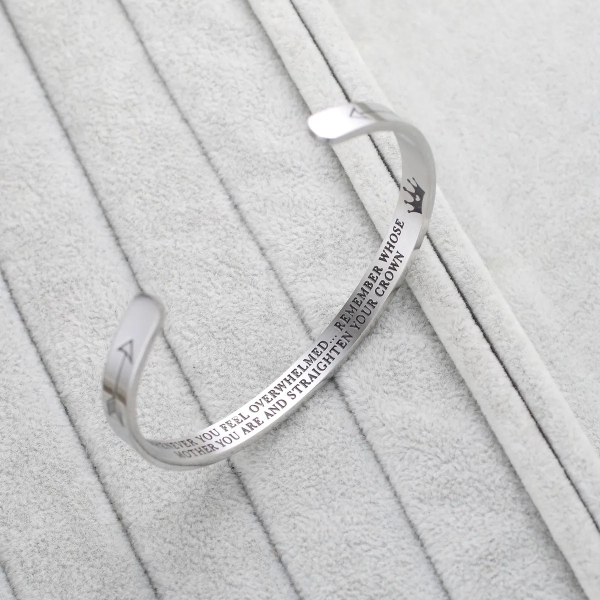 women's celestial-inspired bracelets-Stainless Steel Basic Letter Plating Cuff Bracelets