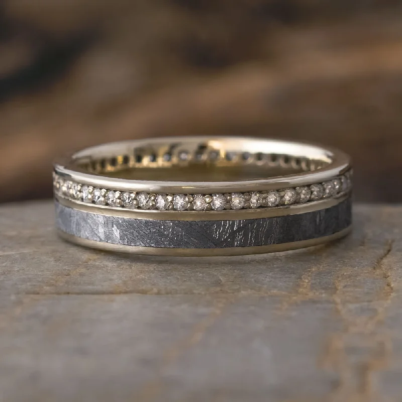 women's casual rings-Diamond Eternity Wedding Band with Meteorite in Solid Gold