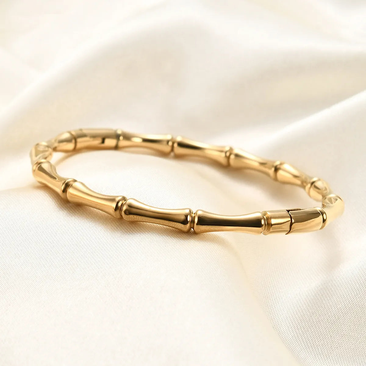 women's oversized bangle bracelets-Simple Style Solid Color Titanium Steel Plating Gold Plated Bangle