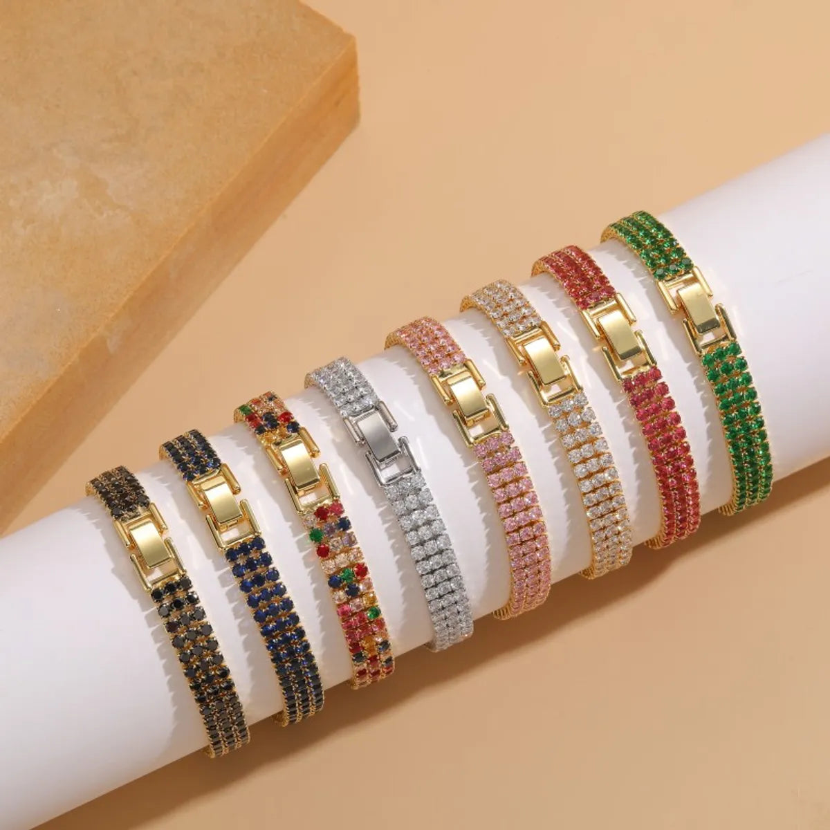 women's birthstone bracelets-Simple Style Solid Color Copper Plating Inlay Zircon 14k Gold Plated Bracelets