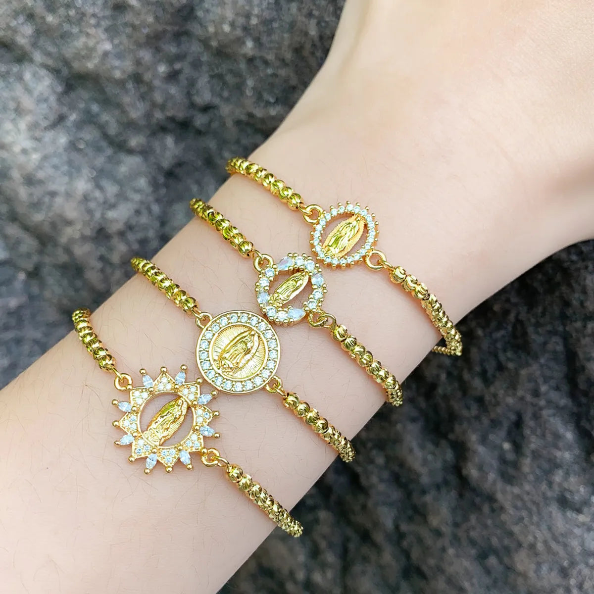 women's star bracelets-Vintage Style Streetwear Portrait Copper 18k Gold Plated Zircon Bracelets In Bulk