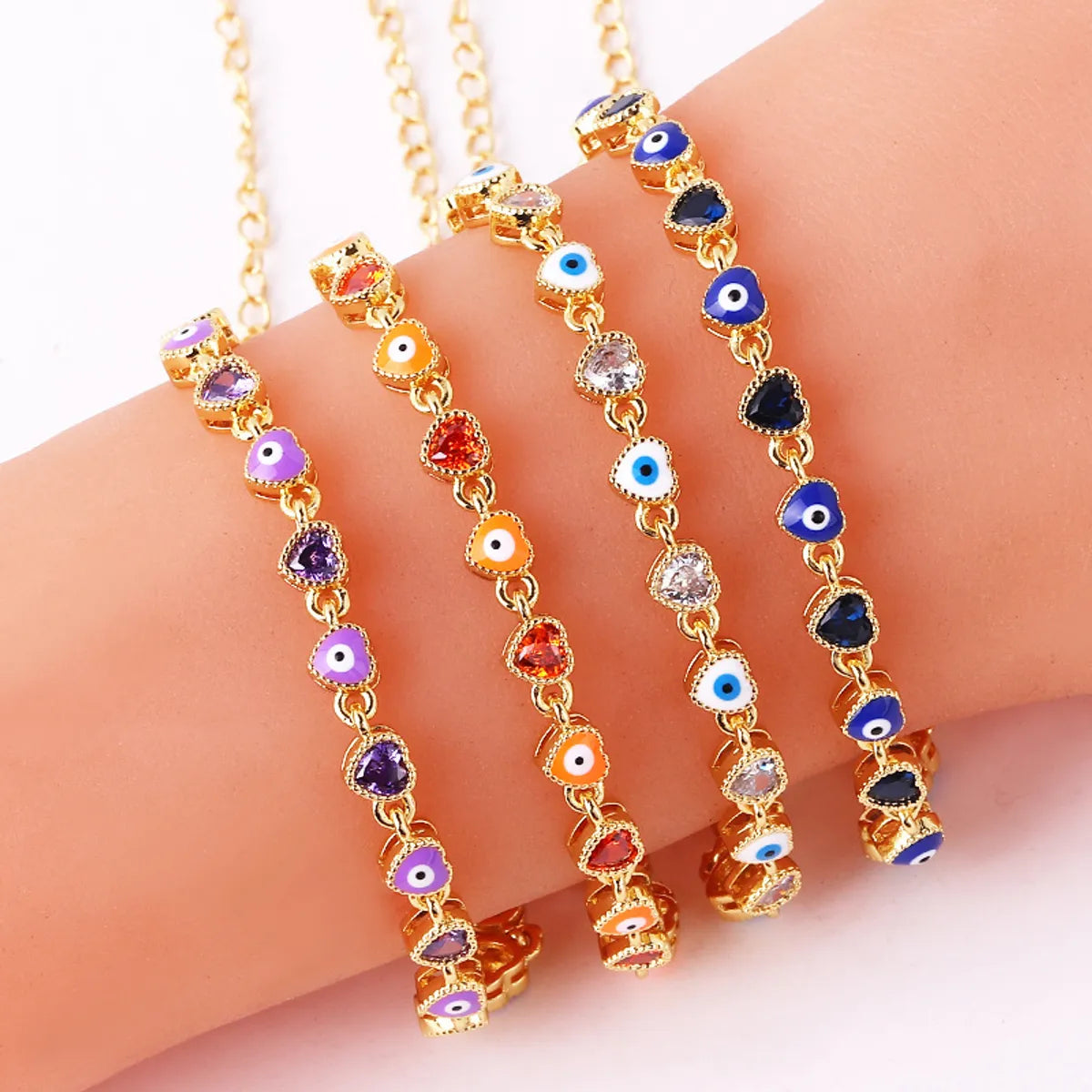 women's heart bracelets-Retro Devil's Eye Heart Shape Copper Plating Inlay Zircon Gold Plated Bracelets