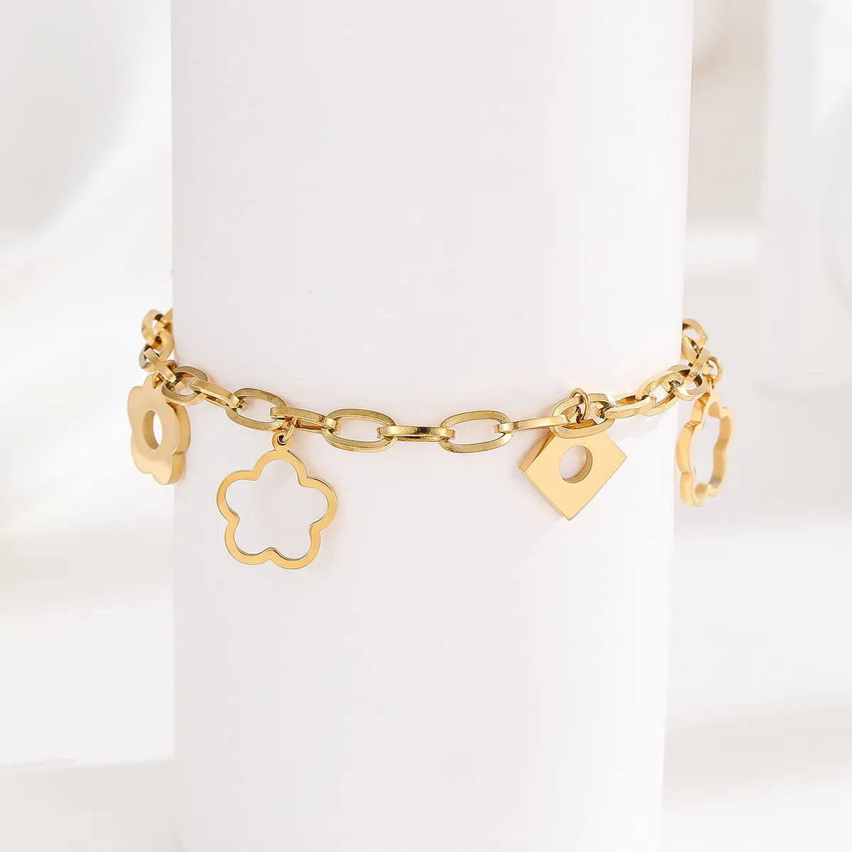 women's lucky charm bracelets-Wholesale Sweet Simple Style Flower Stainless Steel Plating Hollow Out 18k Gold Plated Bracelets